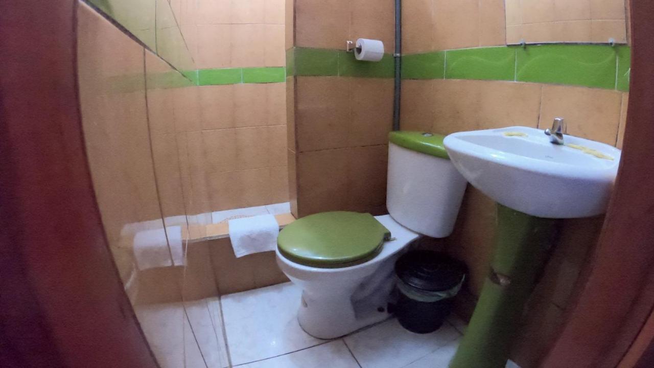 بانيوس Hostal Casa Montoya المظهر الخارجي الصورة